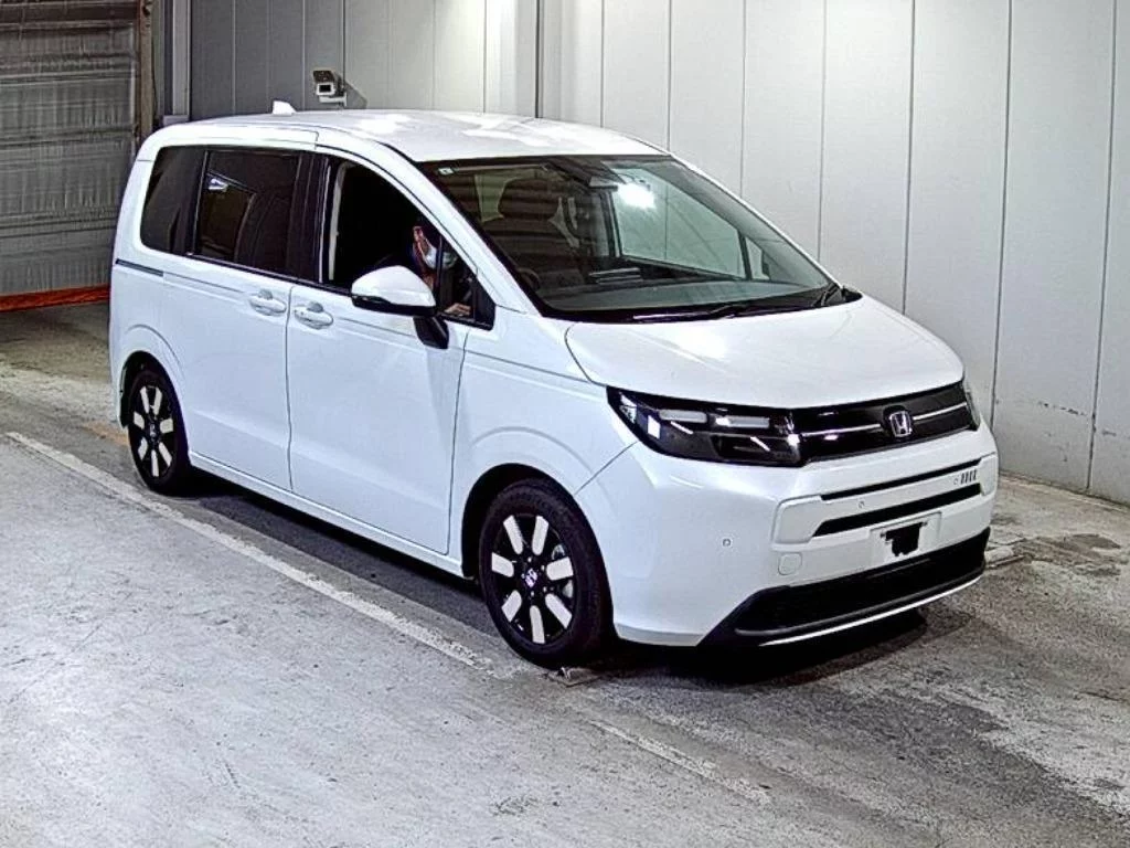 Honda Freed GT1 2024