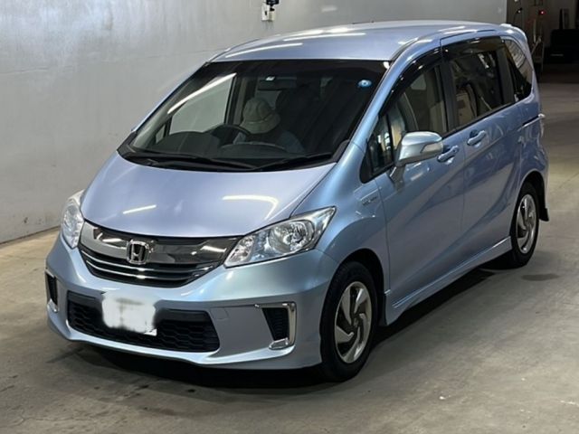 4065 Honda Freed GP3 2015 г. (KCAA Fukuoka)