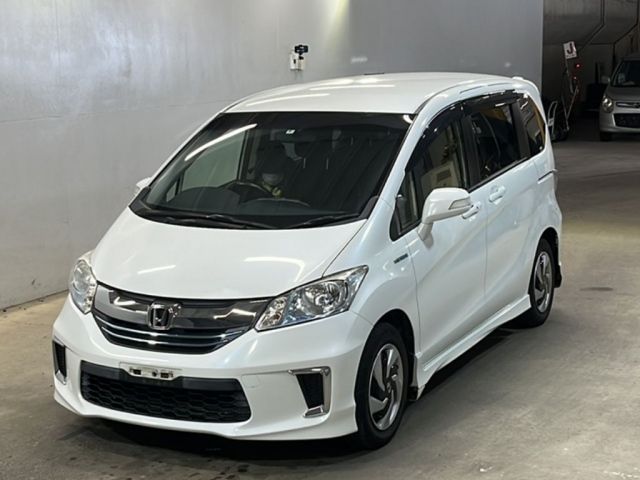 4091 Honda Freed GP3 2014 г. (KCAA Fukuoka)