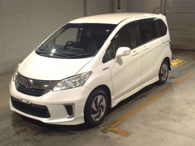 415 Honda Freed GP3 2015 г. (TAA Kyushu)