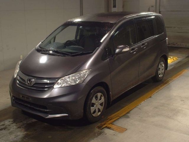 4837 Honda Freed GB3 2013 г. (TAA Kyushu)