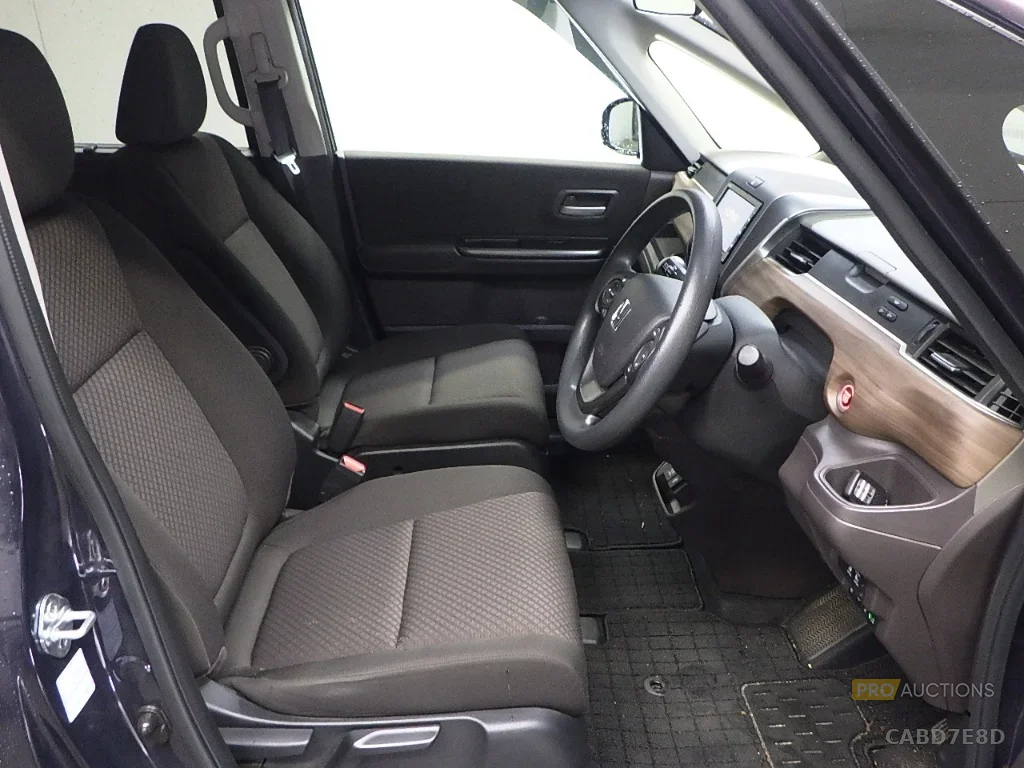 Honda Freed GB5 2023