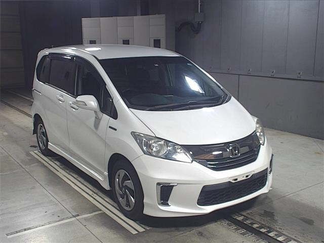 5187 Honda Freed GP3 2015 г. (JU Gifu)