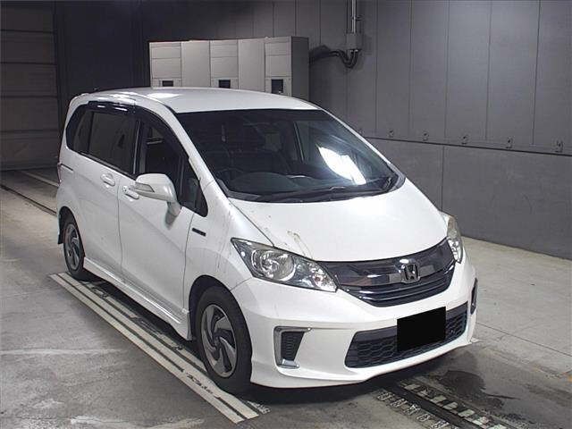 5704 Honda Freed GP3 2015 г. (JU Gifu)