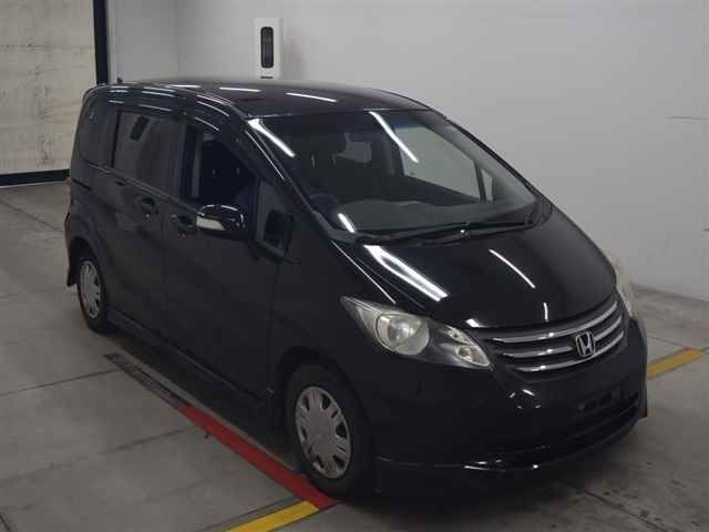 60023 Honda Freed GB3 2011 г. (MIRIVE Osaka)