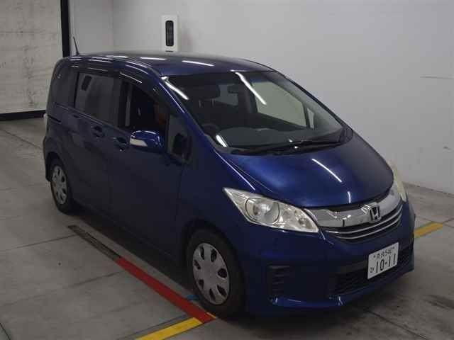 60245 Honda Freed GB3 2014 г. (MIRIVE Osaka)