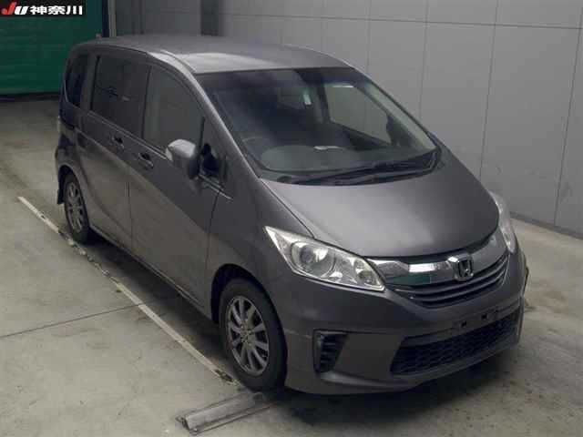 6111 Honda Freed GB3 2014 г. (JU Kanagawa)