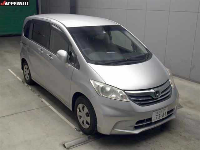 6267 Honda Freed GB3 2013 г. (JU Kanagawa)