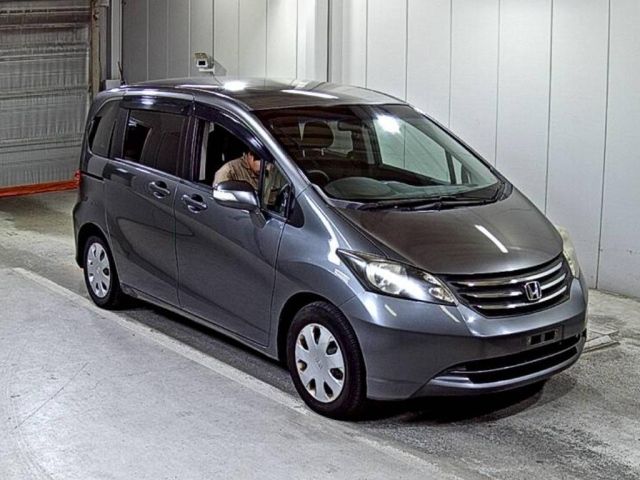 7008 Honda Freed GB3 2011 г. (LAA Shikoku)