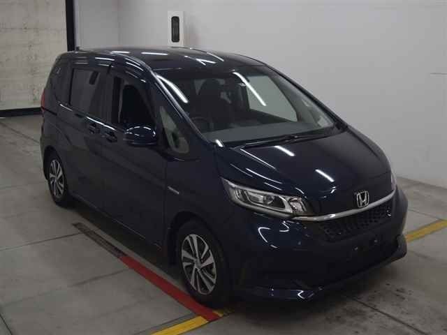 70154 Honda Freed GB7 2020 г. (MIRIVE Osaka)