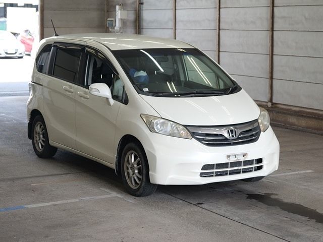 7060 Honda Freed GB3ｶｲ 2012 г. (ARAI Bayside)