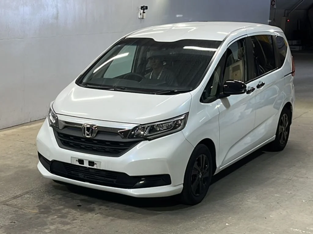 Honda Freed GB5 2023