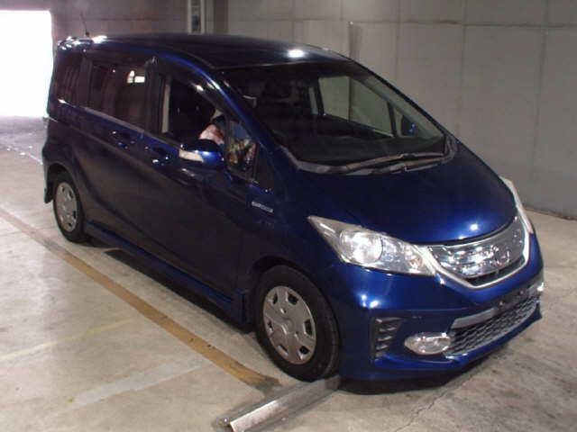 8297 Honda Freed GP3 2012 г. (JU Fukuoka)