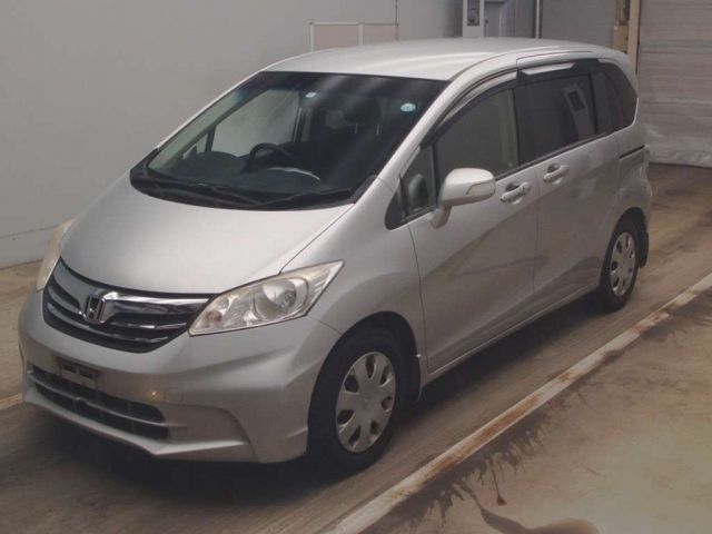 9060 Honda Freed GB3 2012 г. (TAA Kantou)