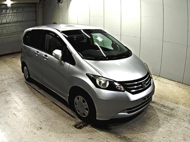 9149 Honda Freed GB3 2011 г. (LAA Okayama)