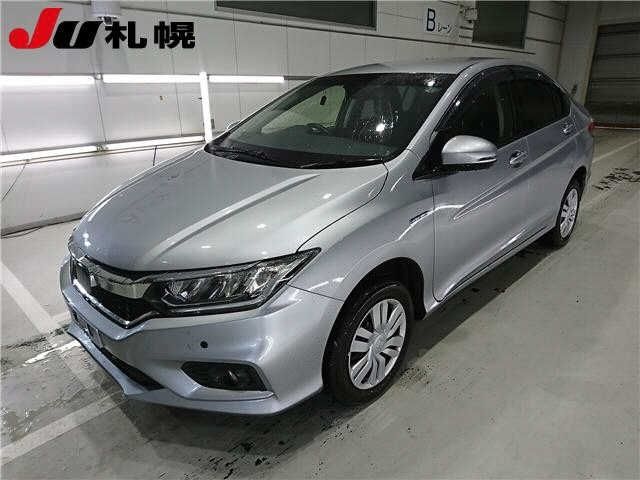 1011 Honda Grace GM5 2018 г. (JU Hokkaido)