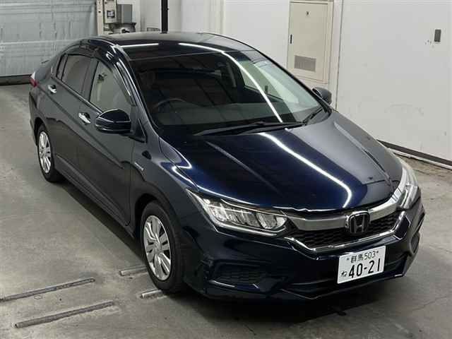 11037 Honda Grace GM4 2017 г. (MIRIVE Saitama)