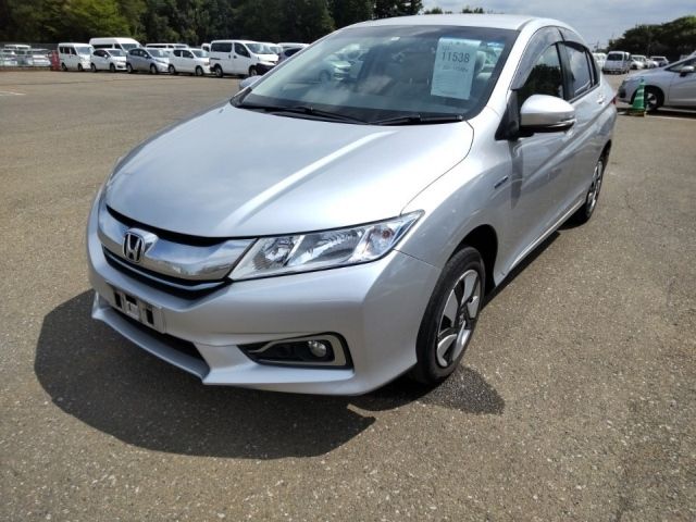 11538 Honda Grace GM5 2016 г. (LUM Tokyo Nyusatsu)