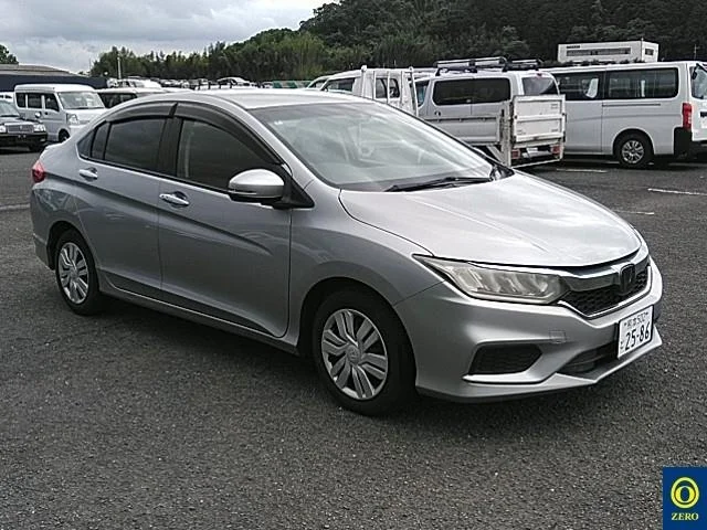 Honda Grace GM6 2018