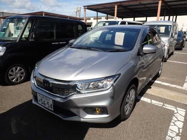 5 Honda Grace GM5 2018 г. (ORIX Sendai Nyusatsu)