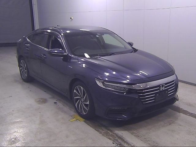 10255 Honda Insight ZE4 2019 г. (Honda Tokyo)