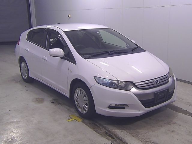 19073 Honda Insight ZE2 2011 г. (Honda Tokyo)