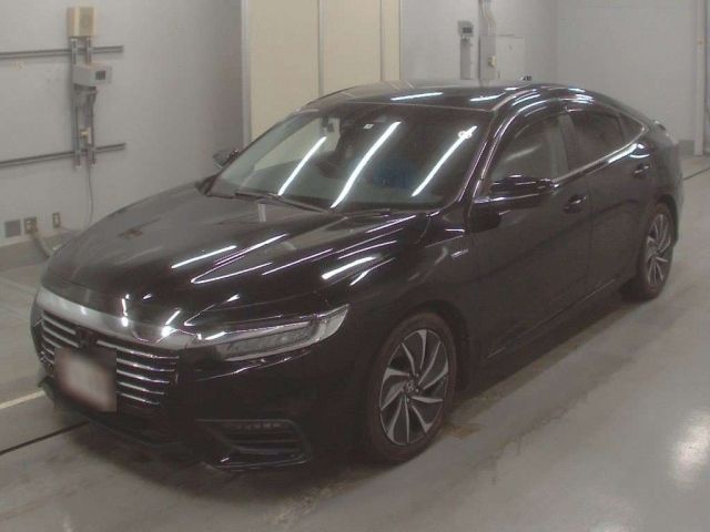 30237 Honda Insight ZE4 2019 г. (CAA Tokyo)