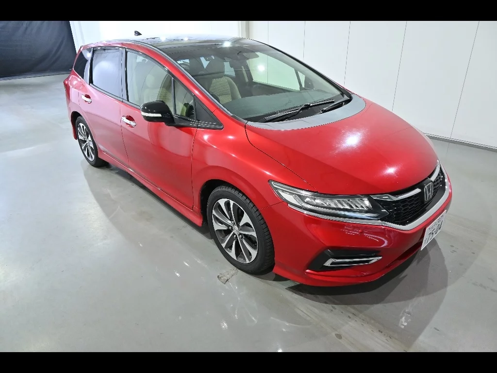 Honda Jade FR5 2019