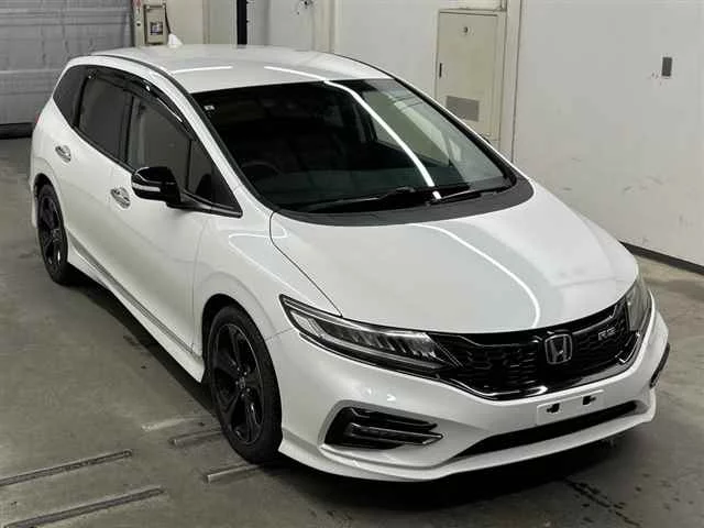 Honda Jade FR5 2019