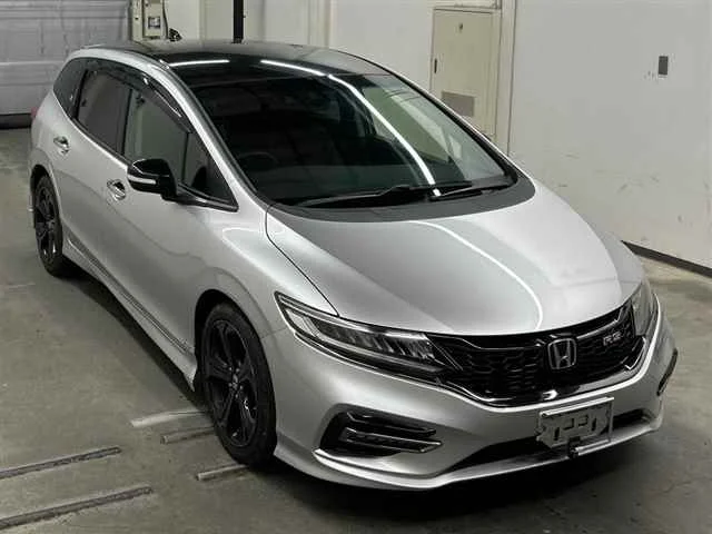Honda Jade FR5 2019