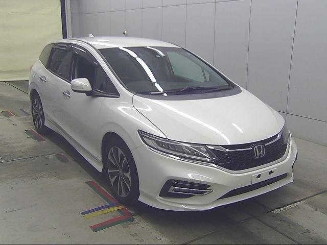 80201 Honda Jade FR5 2018 г. (Honda Kansai)