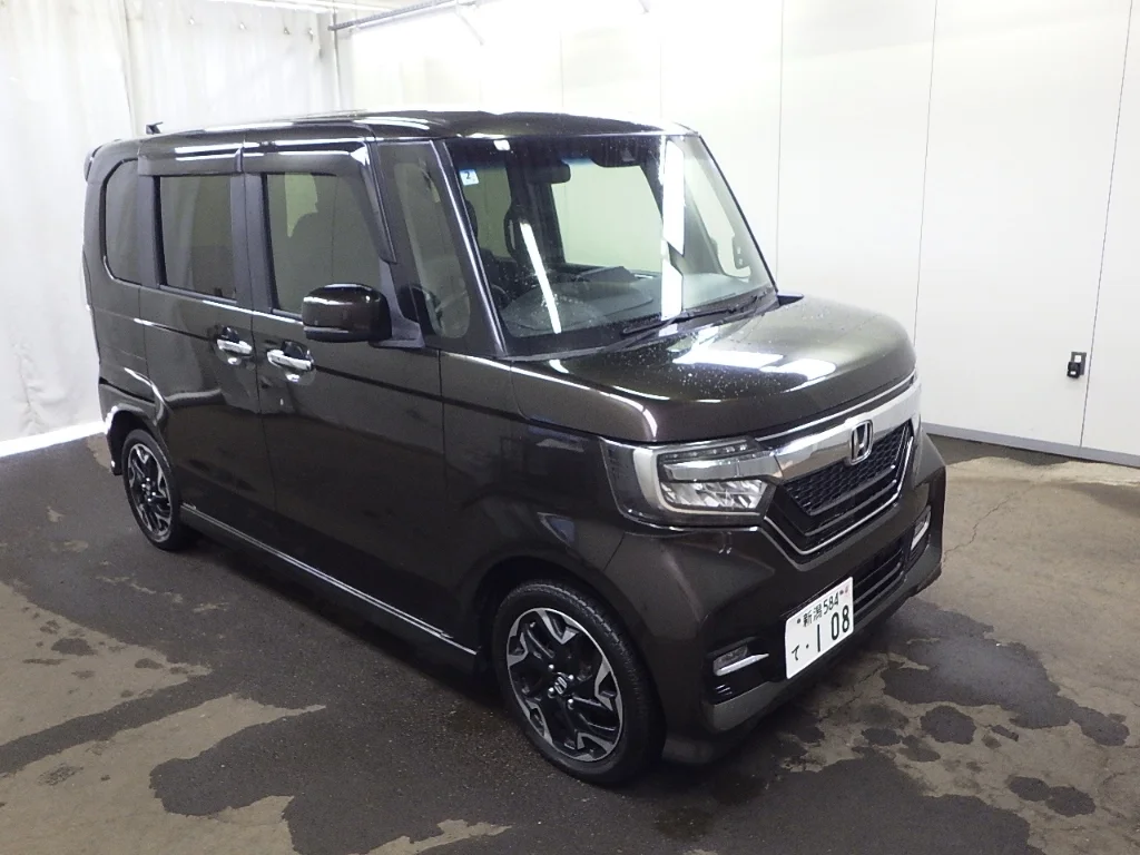 Honda N-Box JF4 2018