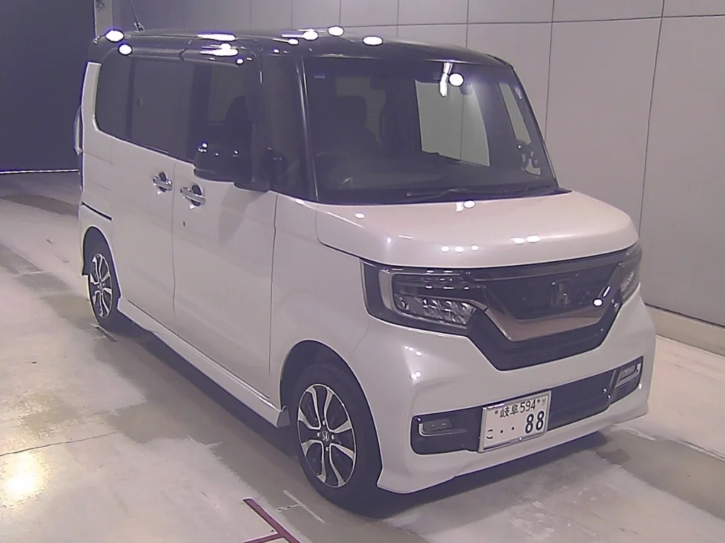Honda N-Box JF4 2018