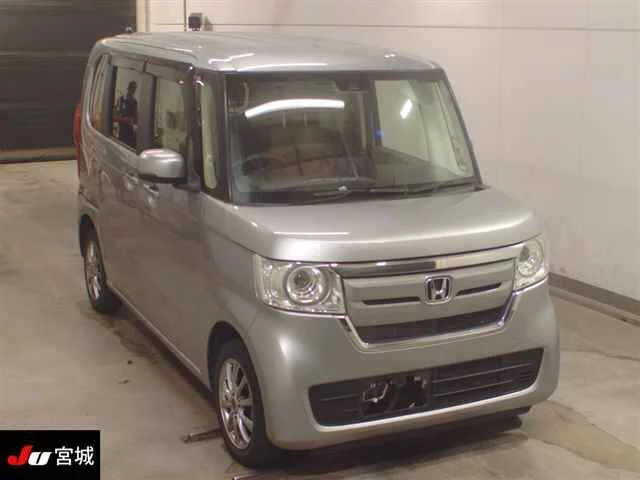 Honda N-Box JF4 2018