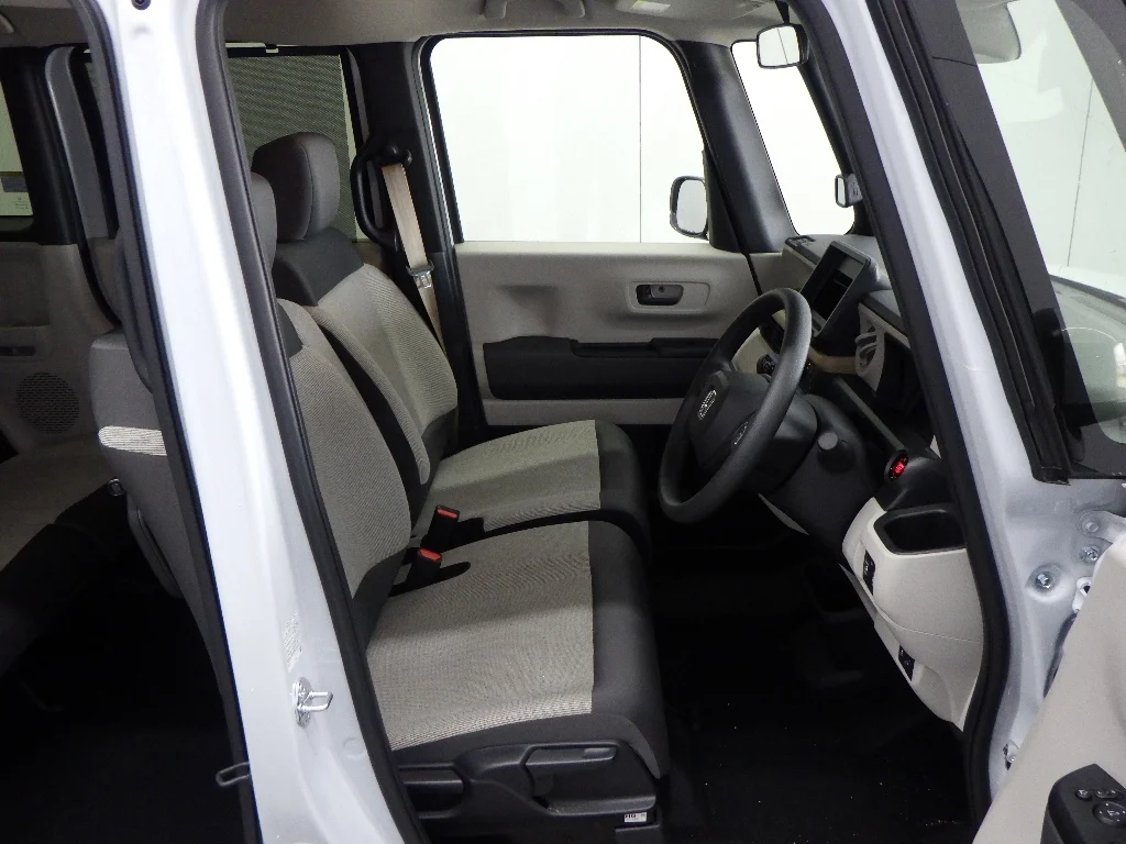 Honda N-Box JF5 2025