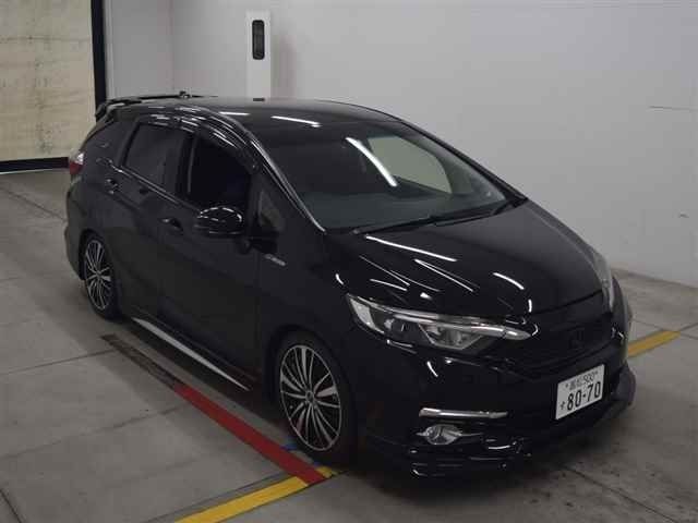 10112 Honda Shuttle GK8 2017 г. (MIRIVE Osaka)