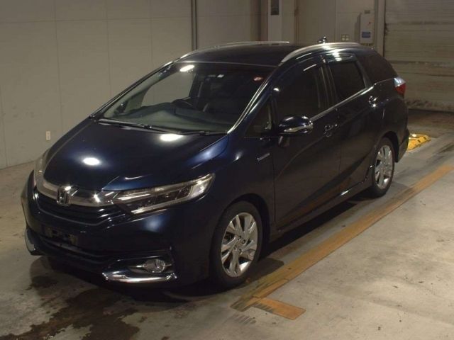 352 Honda Shuttle GP7 2015 г. (TAA Kyushu)