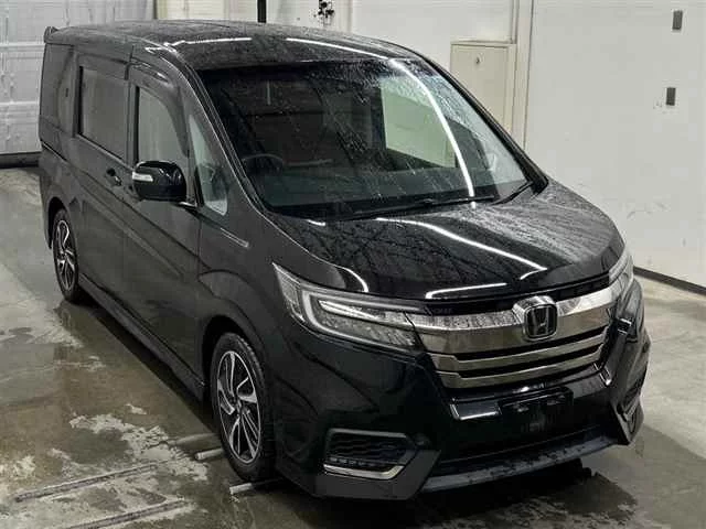 Honda Stepwgn RP3 2018