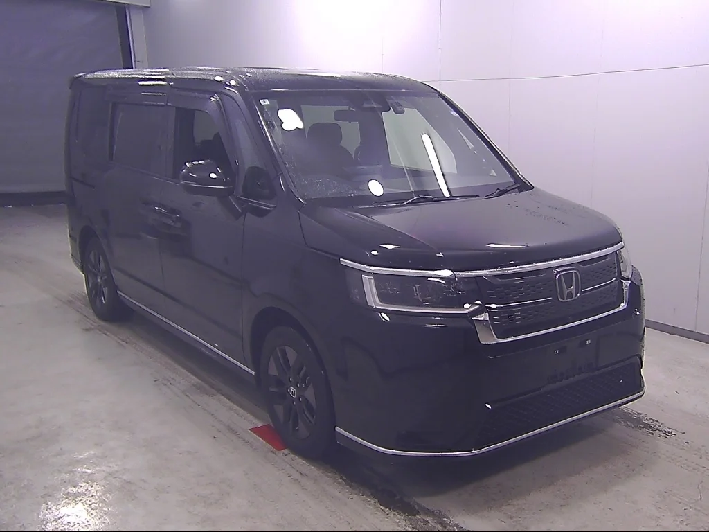 Honda Stepwgn RP7 2024