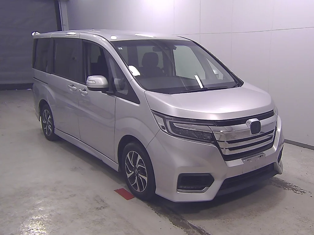 Honda Stepwgn RP3 2021