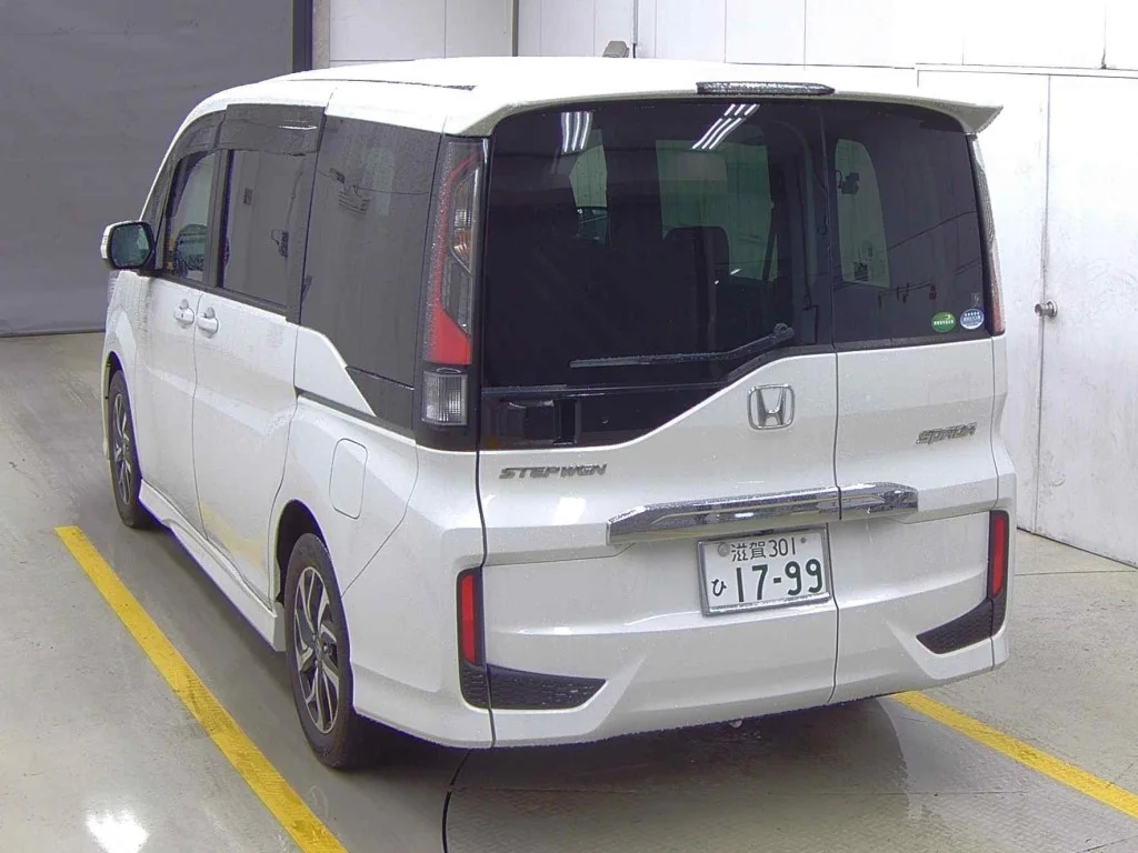 Honda Stepwgn RP3 2021