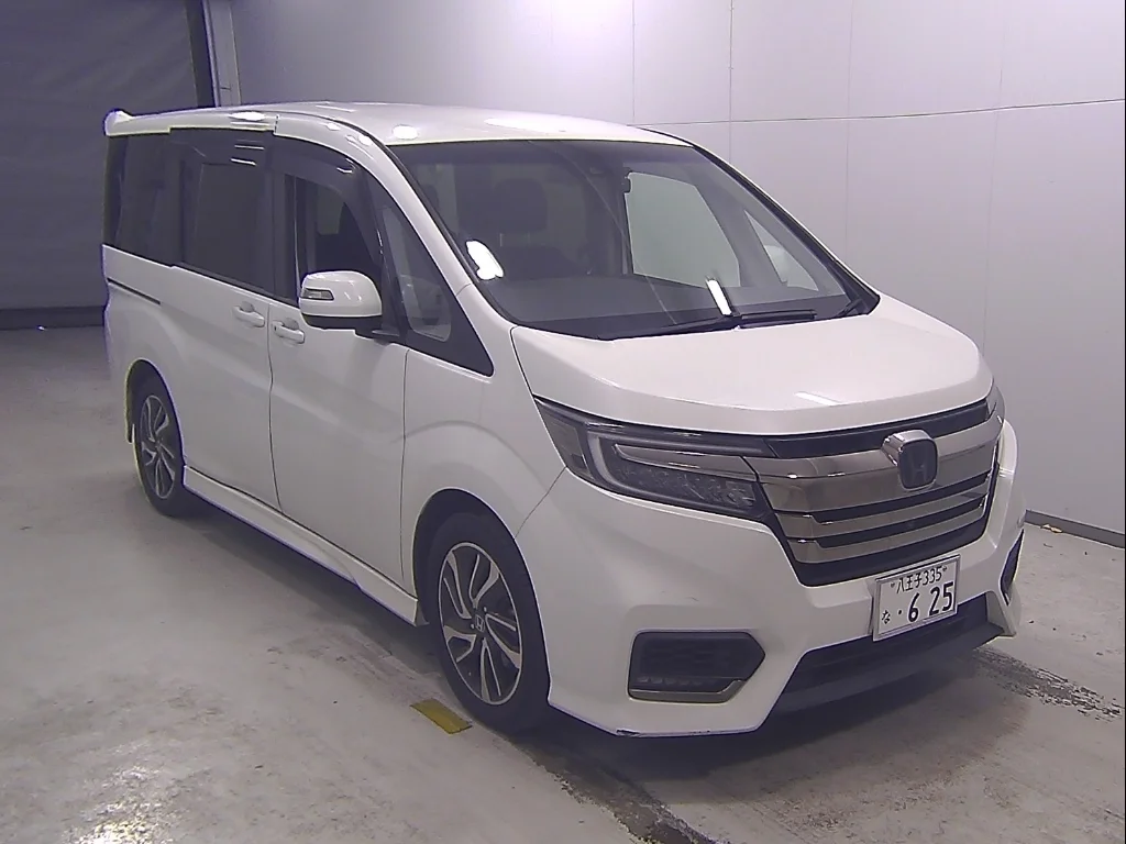 Honda Stepwgn RP3 2018