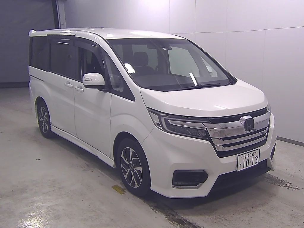 Honda Stepwgn RP3 2019