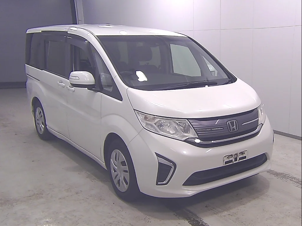 Honda Stepwgn RP1 2018
