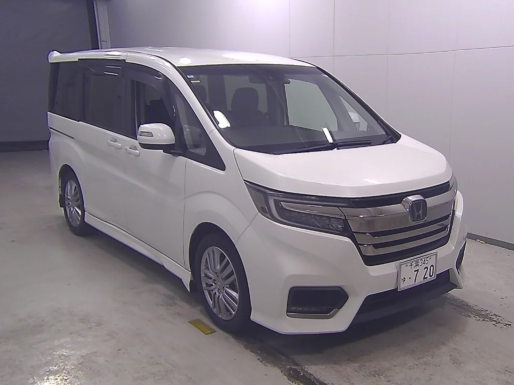 Honda Stepwgn RP3 2018