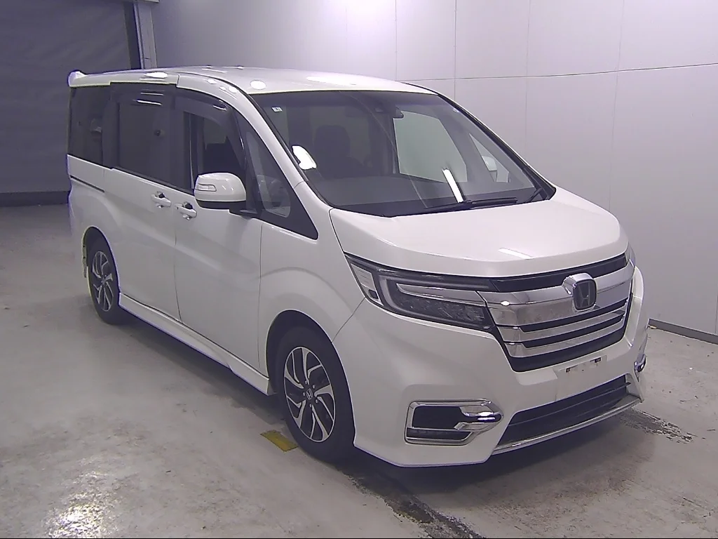 Honda Stepwgn RP3 2018