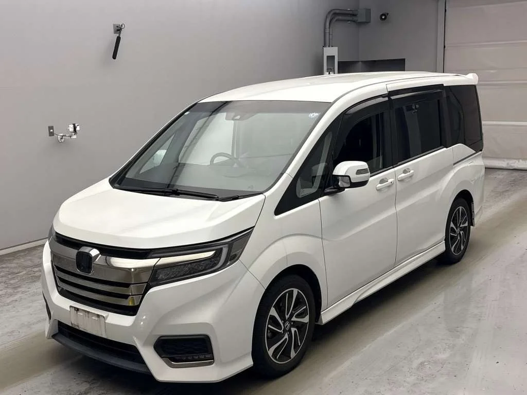 Honda Stepwgn RP3 2022