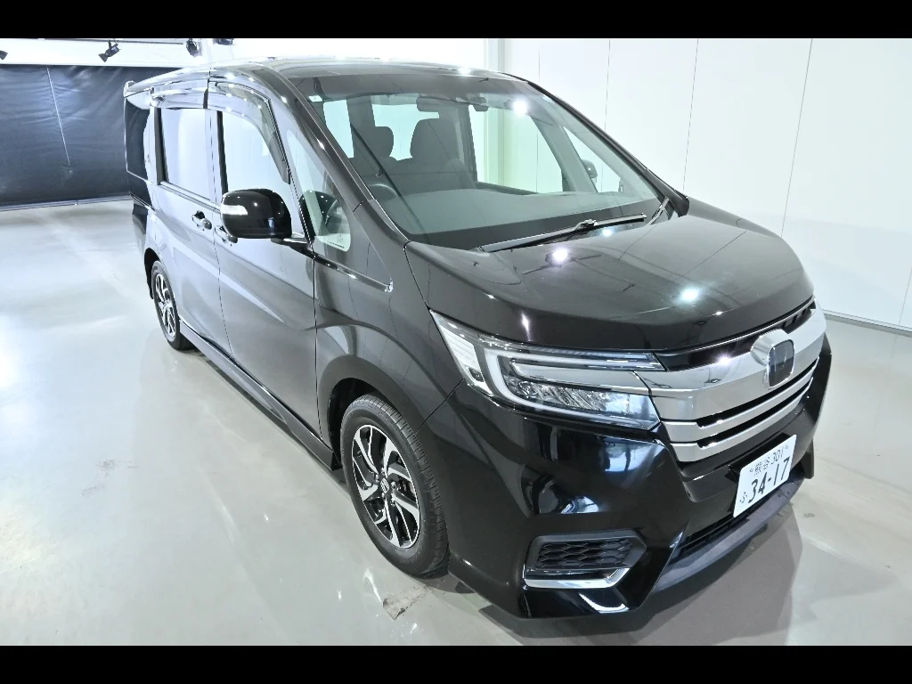 Honda Stepwgn RP3 2022