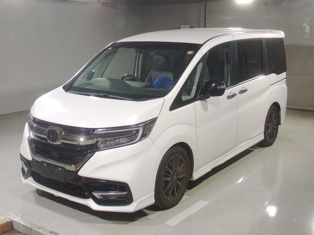Honda Stepwgn RP3 2019