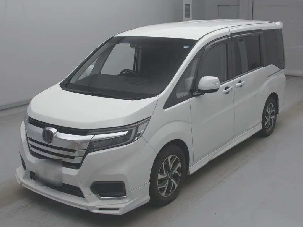Honda Stepwgn RP3 2019